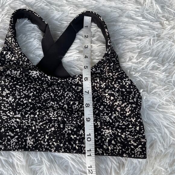 Old Navy Activewear Top Powersoft Women  Sz S slightly used - Picture 4 of 5